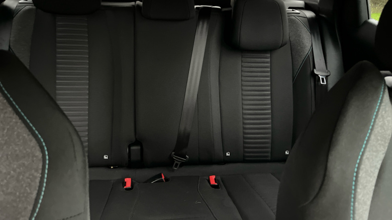 Peugeot 3008 1.6 Hybrid 180 Active 5dr e-EAT8 Estate